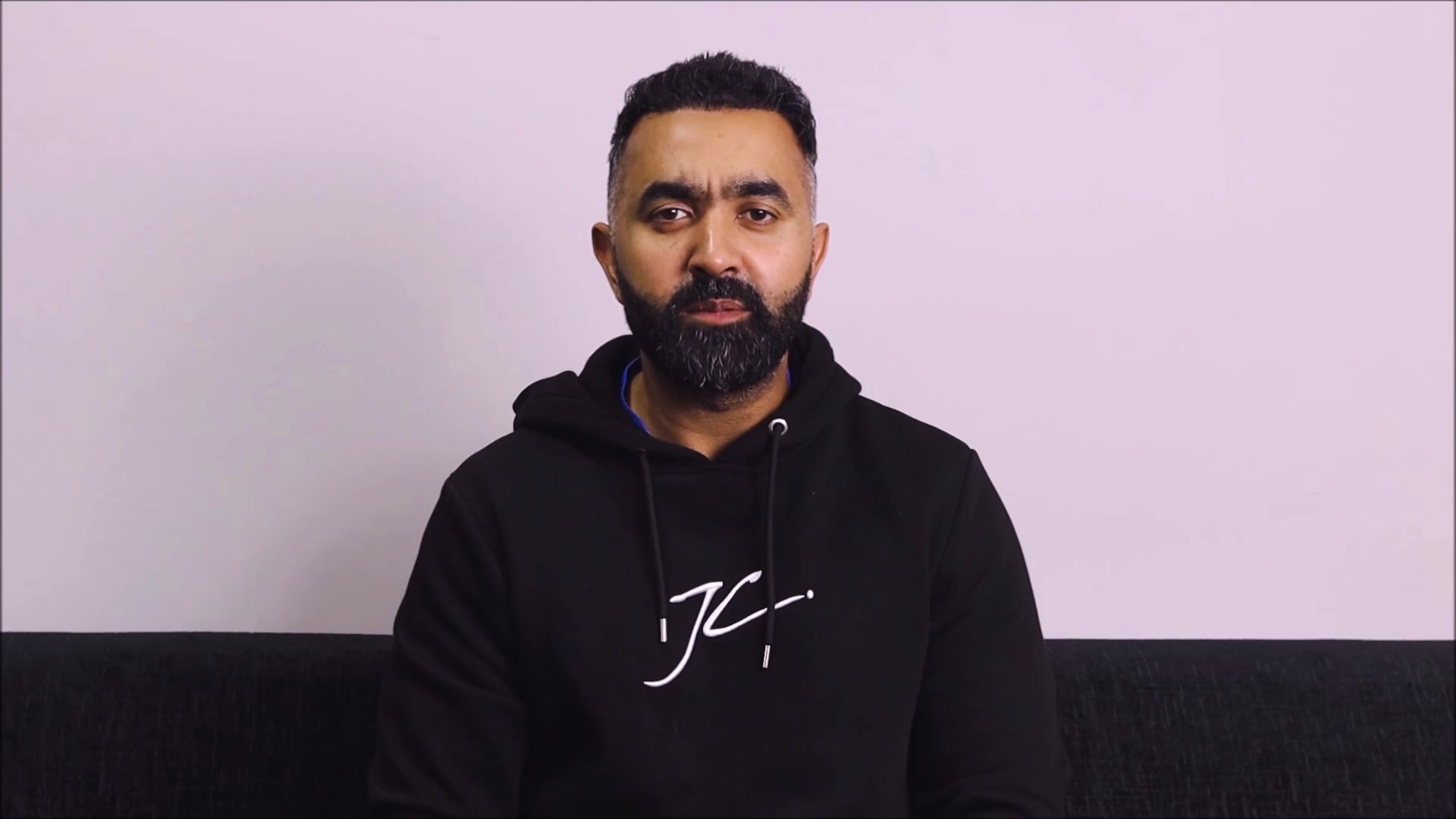 Qamar Sadiq in the original Amanah testimonial video